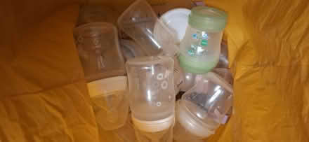 Photo of free Bag of baby bottles (Croydon CR2) #1