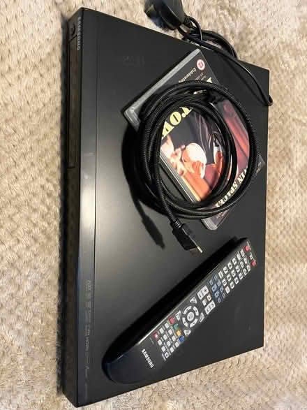 Photo of free dvd player, recorder, hdd (Bridgewood Gate ME5) #3