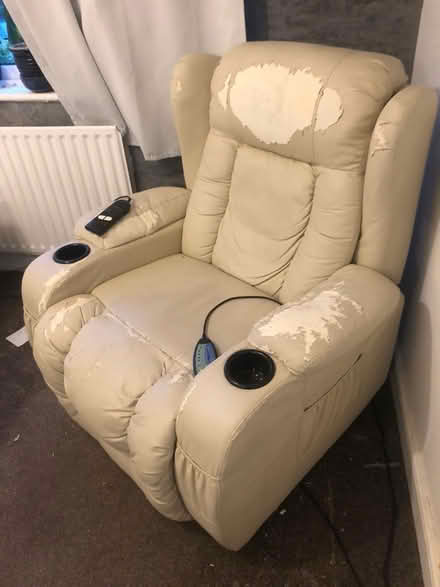 Photo of free Electric Reclining Chair (Whitton TW3) #4