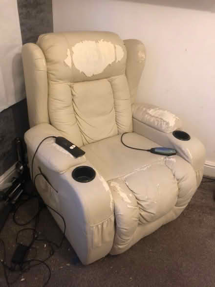 Photo of free Electric Reclining Chair (Whitton TW3) #3