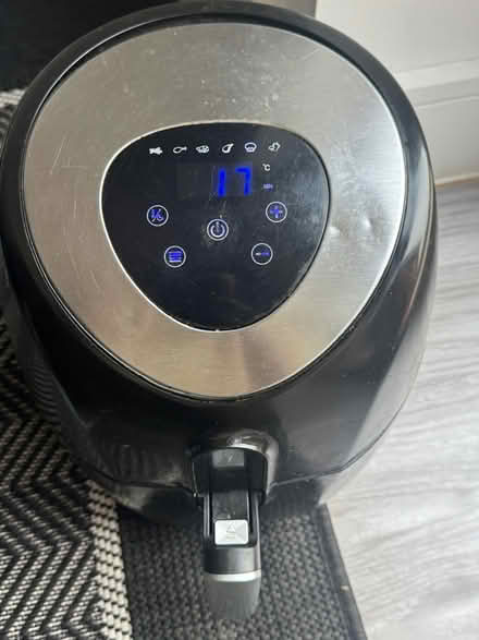 Photo of free Tower Air Fryer (Wolverhampton WV10) #1