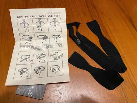 Photo of free Vintage Bow Tie (Woodley RG5) #1