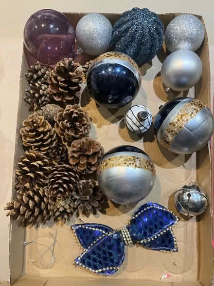 Photo of free Christmas Wreath Materials silver (Newburgh WN8) #1