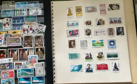 Photo of free A old collection of world postage stamps. (Baswich ST17) #4
