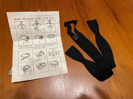 Photo of free Vintage Bow Tie (Woodley RG5) #2