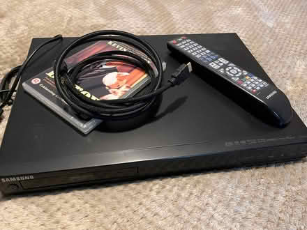 Photo of free dvd player, recorder, hdd (Bridgewood Gate ME5) #1