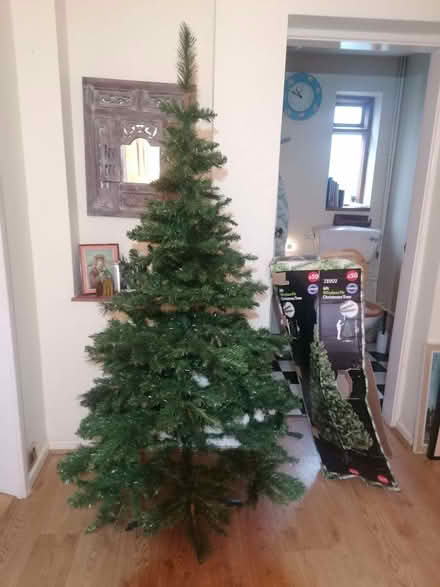 Photo of free 6 Ft Christmas Tree from Tesco (Malvern Link WR14) #2