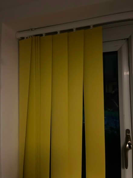 Photo of free Yellow Vertical Blinds - S14 (Herdings S14) #1