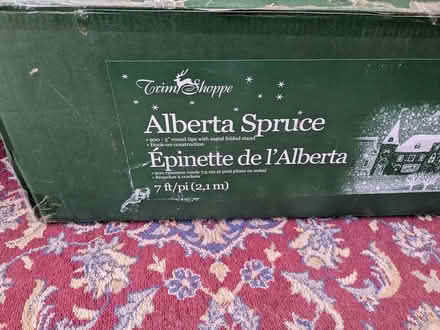 Photo of free Complete Christmas Tree (Kanata Beaverbrook) #4