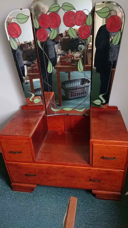 Photo of free Dressing table (Withington M20) #1