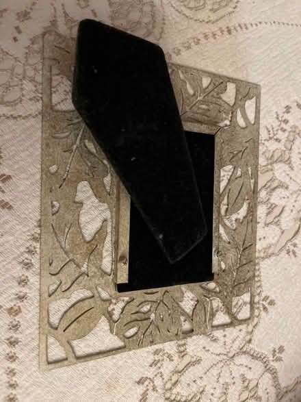 Photo of free Frame 3.5”x5” (Etobicoke South (Mimico)) #2