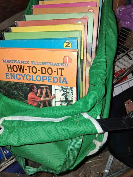 Photo of free Fix it encyclopedias (Newark 19713) #1