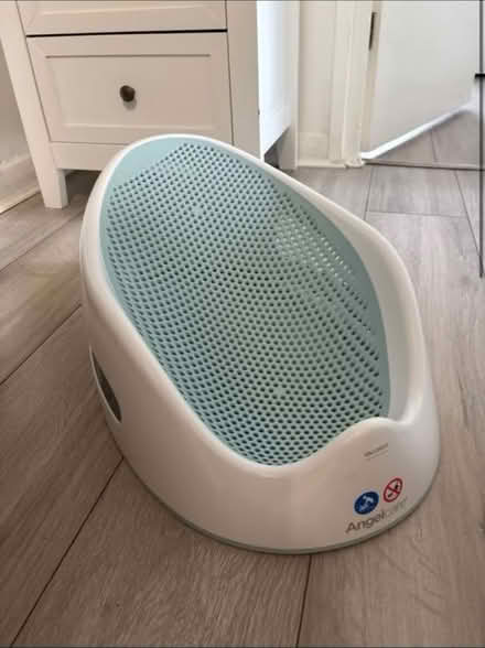 Photo of free Baby bath (London N7) #1