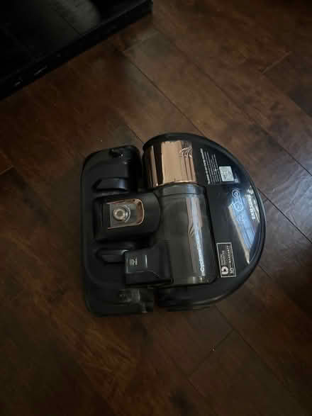 Photo of free Samsung Robot Vac (Gatlin & I-95) #2