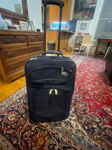 Photo of free American Tourister Roller Bag (Palo Alto downtown north.) #1