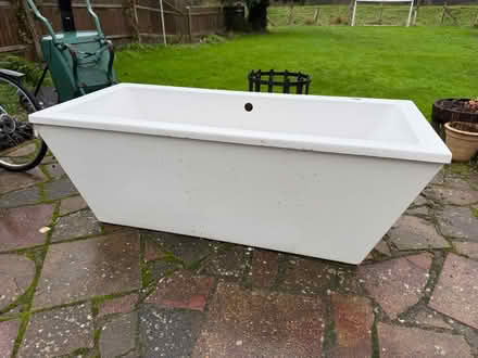 Photo of free White plastic double ended bath (Edenbridge TN8) #1