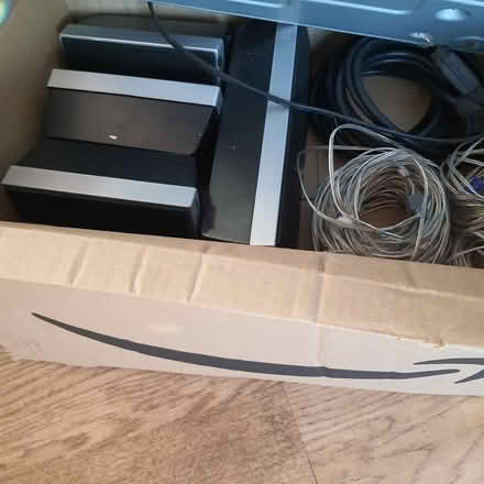 Photo of free Sony Bravia tv DVD player (Bingley BD16) #2