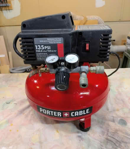 Photo of free Air compressor (Hazeldean/Castlefrank area) #1