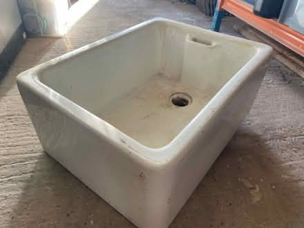 Photo of free Butler sink (Surbiton KT5) #1