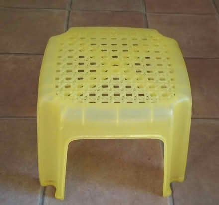 Photo of free Small plastic yellow stool (Eastbourne BN21 2) #1