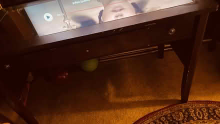 Photo of free Desk giving (85044) #1