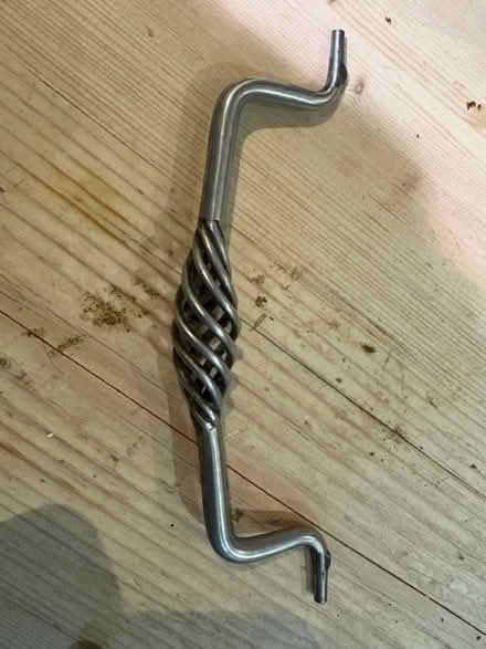 Photo of free Kitchen cupboard handles and knobs (Ashford Bowdler) #1