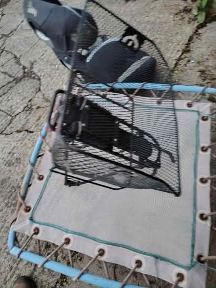 Photo of free bt win bike rack (Botley road rail station (OX2)) #2