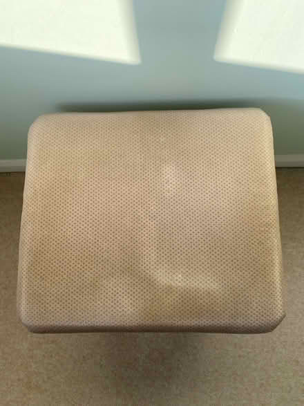 Photo of free Small stool (GL4) #2