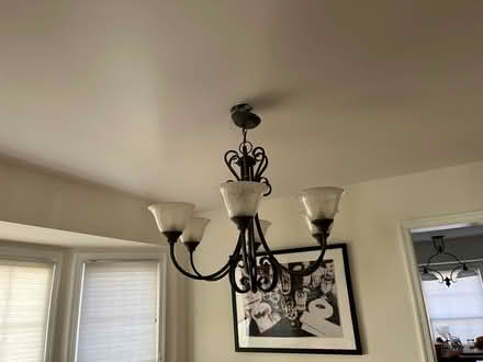 Photo of free Dining room light (22315) #1