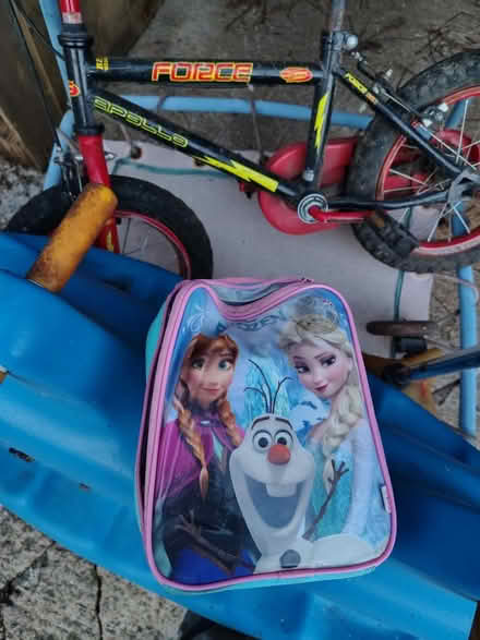 Photo of free lunch bag and box (Botley road rail station (OX2)) #1