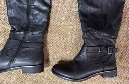 Photo of free Black Knee-High Boots, size 10M (Valencia Avenue, Sunnyvale) #2