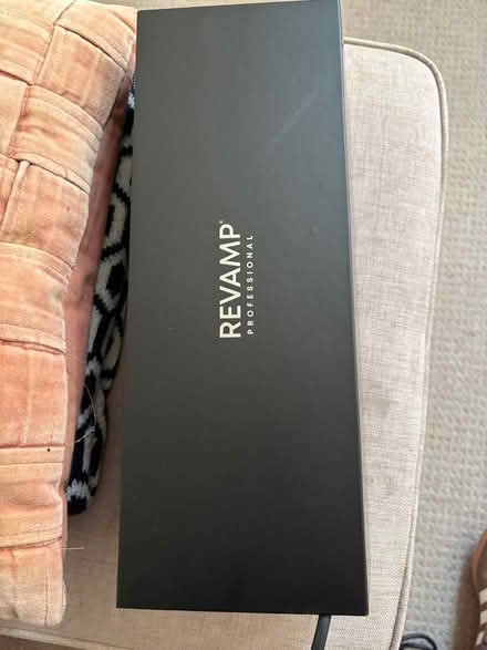 Photo of free Hot brush to straighten hair (Upper Holloway N19) #1