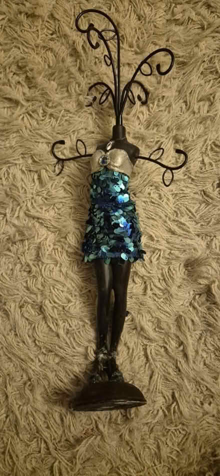 Photo of free Women Jewellery Holder (Broken) (Feltham TW13) #4