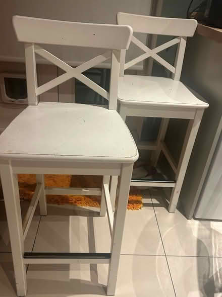 Photo of free bar stools (East dulwich) #1