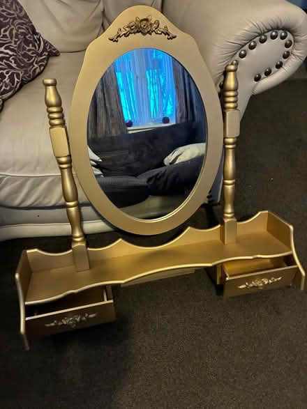 Photo of free Dressing table mirror (WV13 Willenhall) #1
