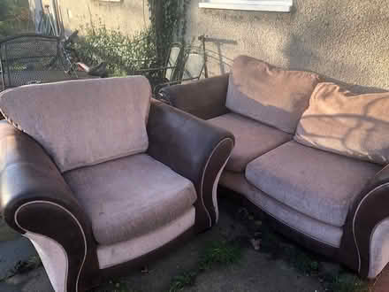Photo of free Sofa (Musselburgh EH21) #3