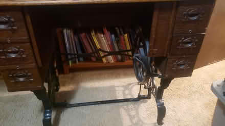 Photo of free Vintage sewing machine (Gig Harbor. Near HW16) #2