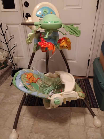 Photo of free Baby swing (pawling) #1