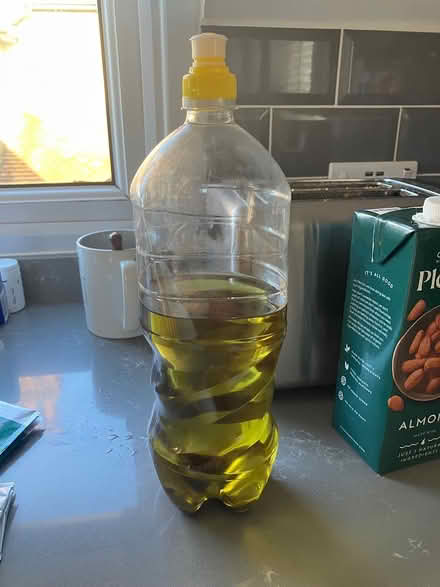 Photo of free Home pressed olive oil (Coulsdon, nr, train station) #1