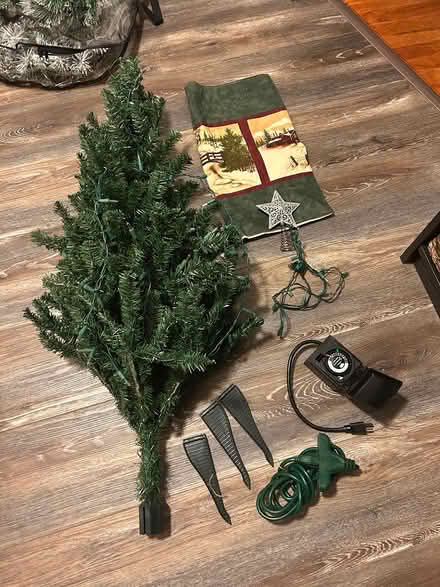 Photo of free A Christmas Decor HAUL (Catonsville) #1