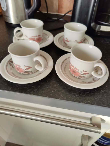 Photo of free Coffee cups and saucers (North Tonbridge TN10) #2