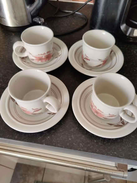 Photo of free Coffee cups and saucers (North Tonbridge TN10) #1