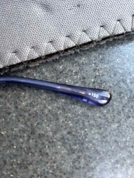 Photo of free reading glasses 1.5 (SE24) #2