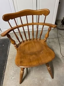 Photo of free maple desk chair (Burlingame Hills) #1