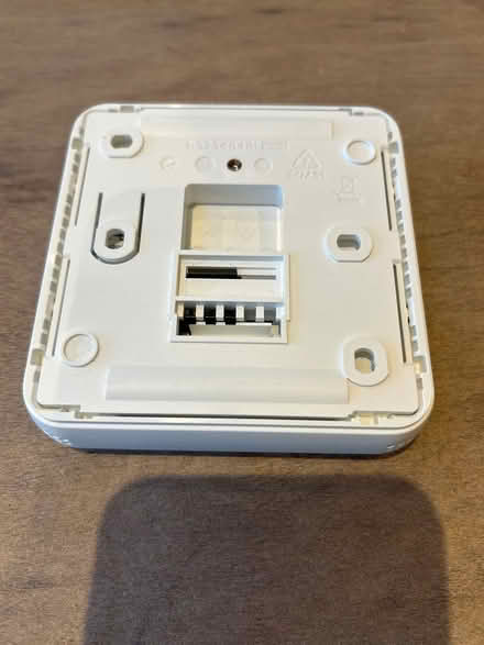 Photo of free Honeywell battery thermostat (BA2 5) #2