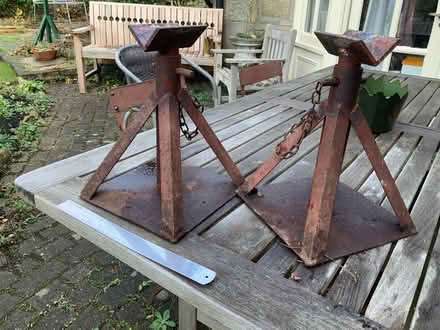 Photo of free Pair of car supports/jacks (The Grange EH9) #2