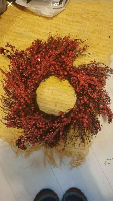 Photo of free Red wreath (Vale LA1) #1