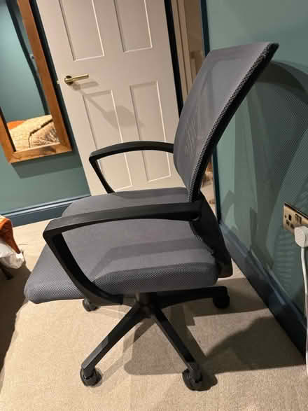 Photo of free Office chair (SE13) #2