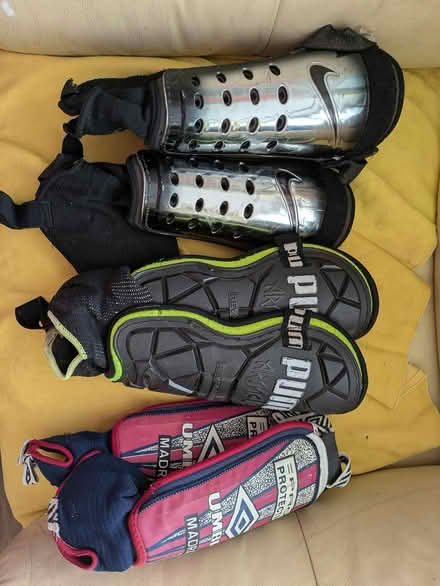 Photo of free Football Shin pads guards (E14 Isle of Dogs) #1