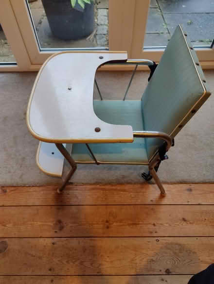 Photo of free Chair for small child (Crowborough TN6) #2